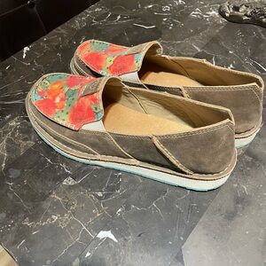 Ariat Women’s Cruiser Bare Brown